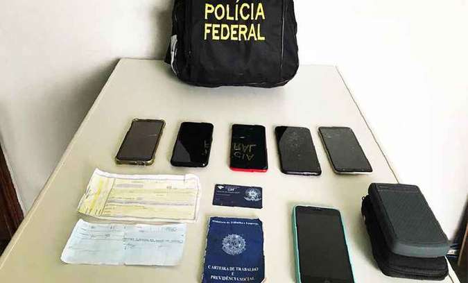  Polícia Federal prende dois por fraude em benefícios da Previdência Social