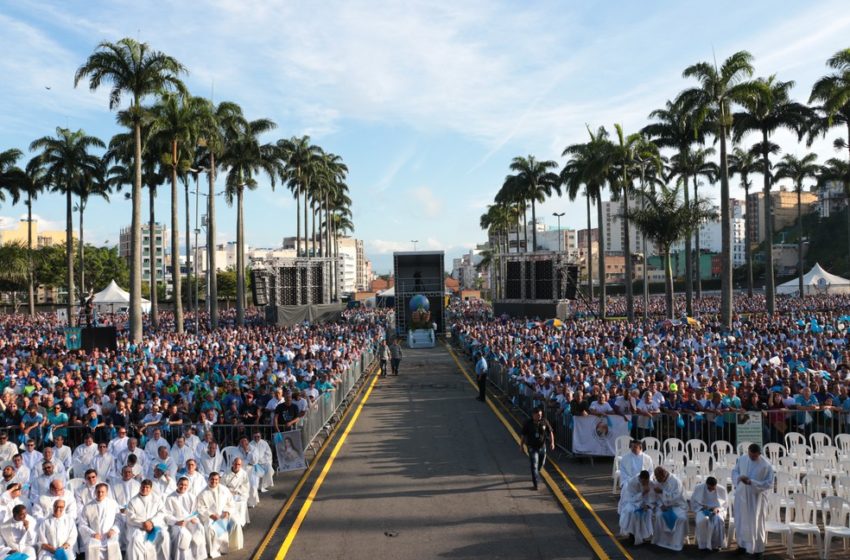  Maior romaria ao Santuário Nacional de Aparecida é realizada de forma virtual