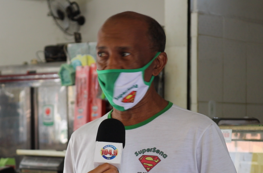  COMERCIANTES DO MERCADO MUNICIPAL EXPRESSAM COM INDIGNAÇÃO O ABANDONO DO LOCAL