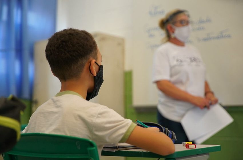  Prazo para cadastro escolar em 2022 na rede pública de ensino em Minas termina nesta sexta-feira