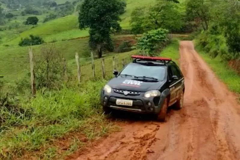  Pai é suspeito de pagar para estuprarem o filho deficiente de 12 anos, em Minas