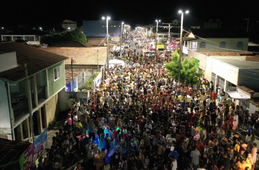  Mucuri abre oficialmente os festejos do Carnaval 2023