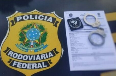 Passageiro com mandado de prisão de 12 anos é preso pela PRF em Teófilo Otoni