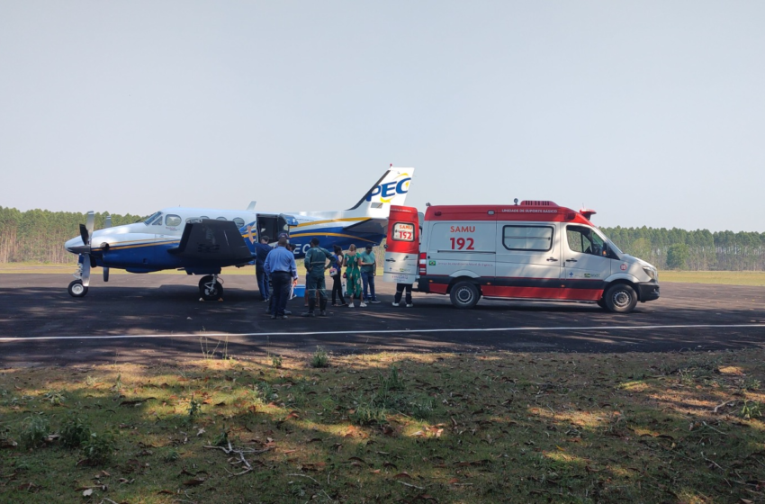  Criança de 4 anos é transferida em UTI Aérea com urgência de Mucuri para Salvador