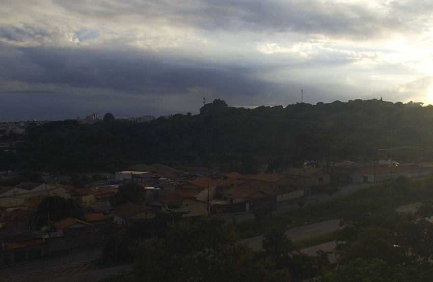  MG tem previsão de chuva para quase todo estado; veja como fica tempo no fim de semana