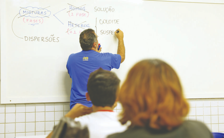  Governo e Prefeitura vão avaliar reajuste do piso dos professores