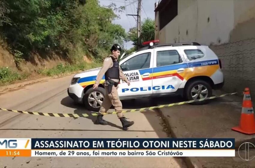  Homem é assassinado a tiros a poucos metros de casa, em Teófilo Otoni