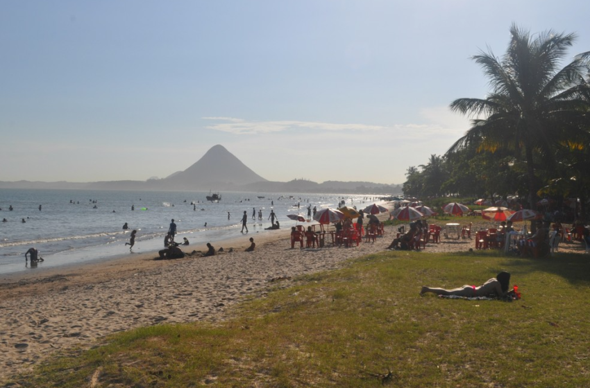  Turista mineiro morre afogado em praia ao atravessar banco de areia para chegar até ilha no ES