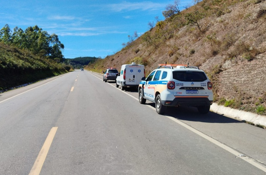  Homem furta ambulância, foge em alta velocidade por 15 km e acaba preso em rodovia do interior de MG