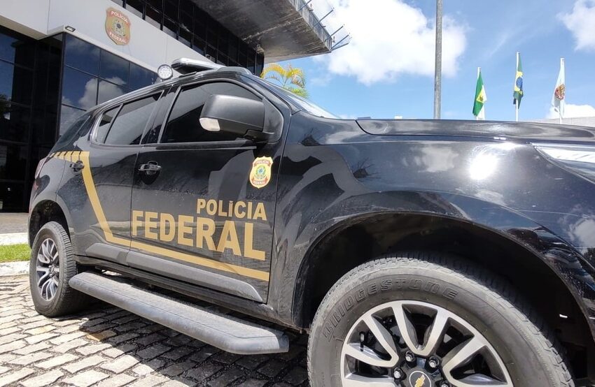  Foragido da justiça é preso nos EUA e deportado por crimes cometidos em São João do Oriente