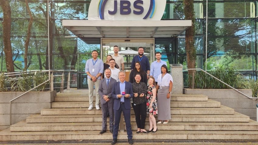  JBS ganha prêmio de melhor compliance do agronegócio do país