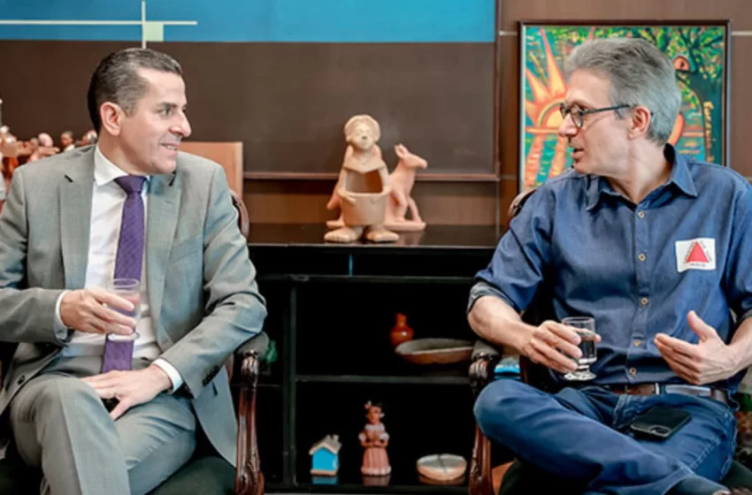  Paulo de Tarso assina termo de posse para cargo de procurador-geral de Justiça do MPMG