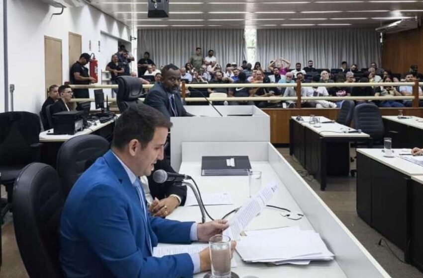  Processo de cassação contra prefeito de Governador Valadares avança na Câmara Municipal